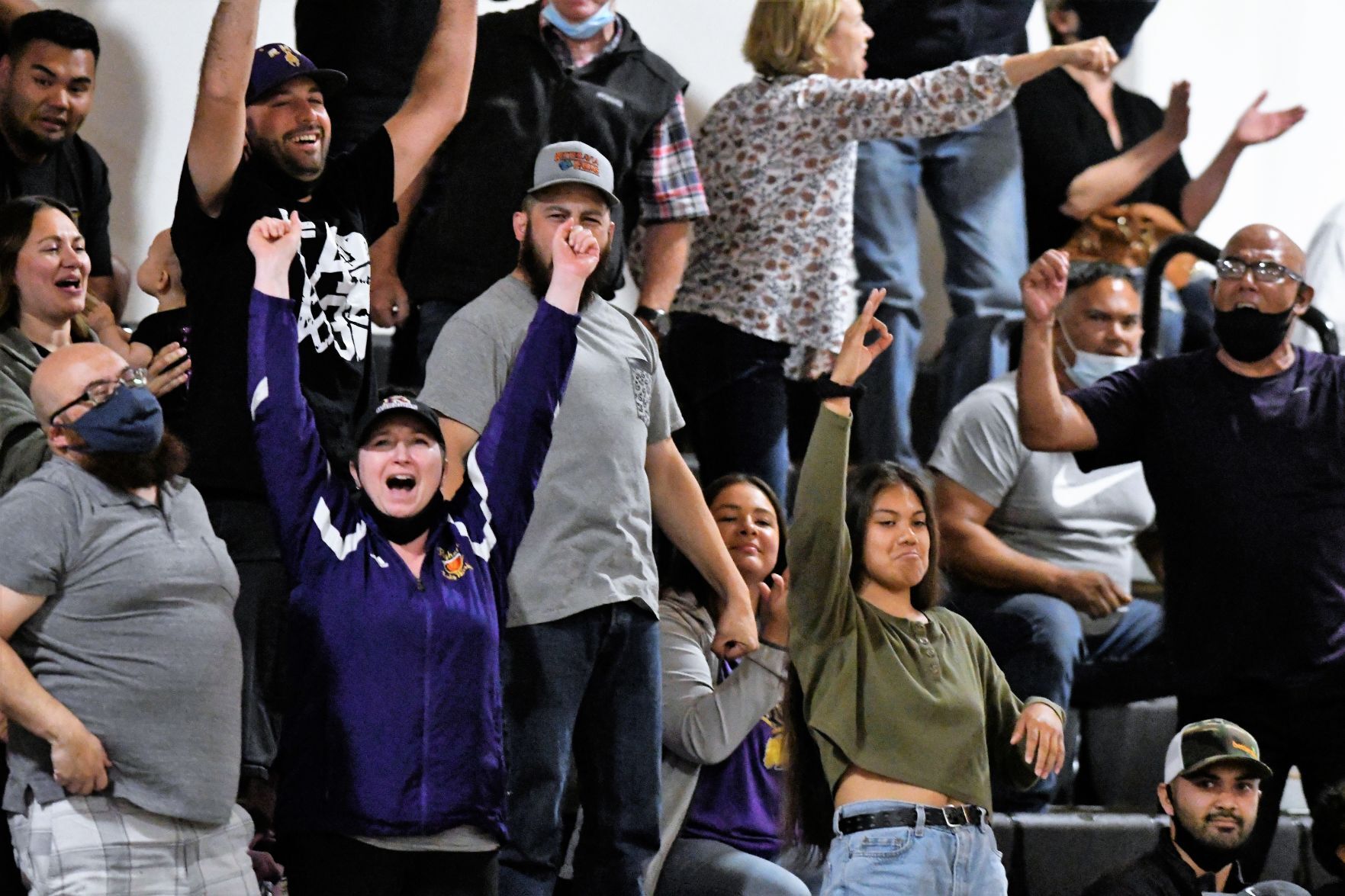 060821 CIF SEMIFINALS 06.JPG